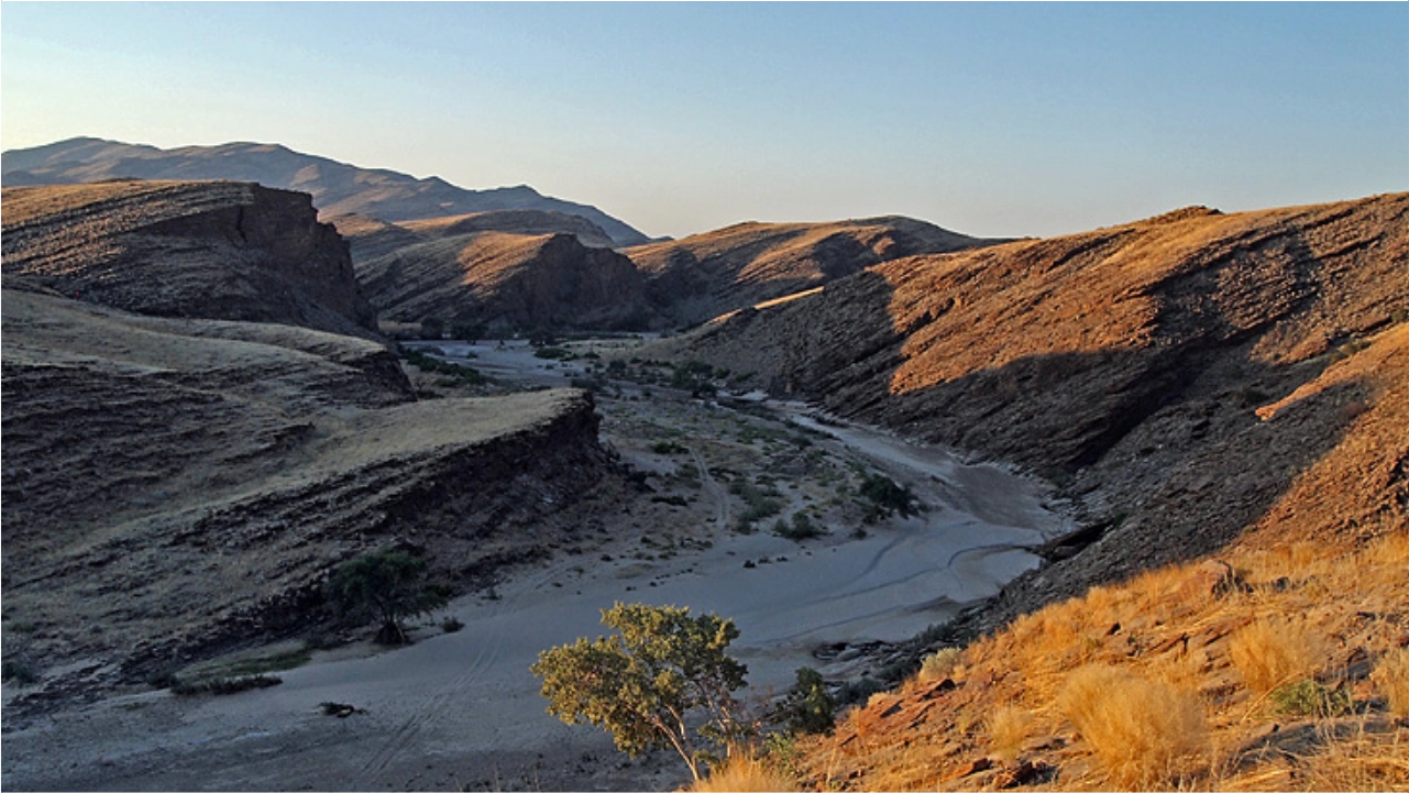 Kuiseb Canyon & Desert Crossing